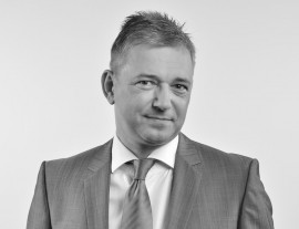 Dr. Varju Gábor