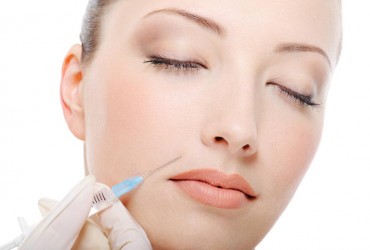 Wrinkle filling with hyaluronic acid